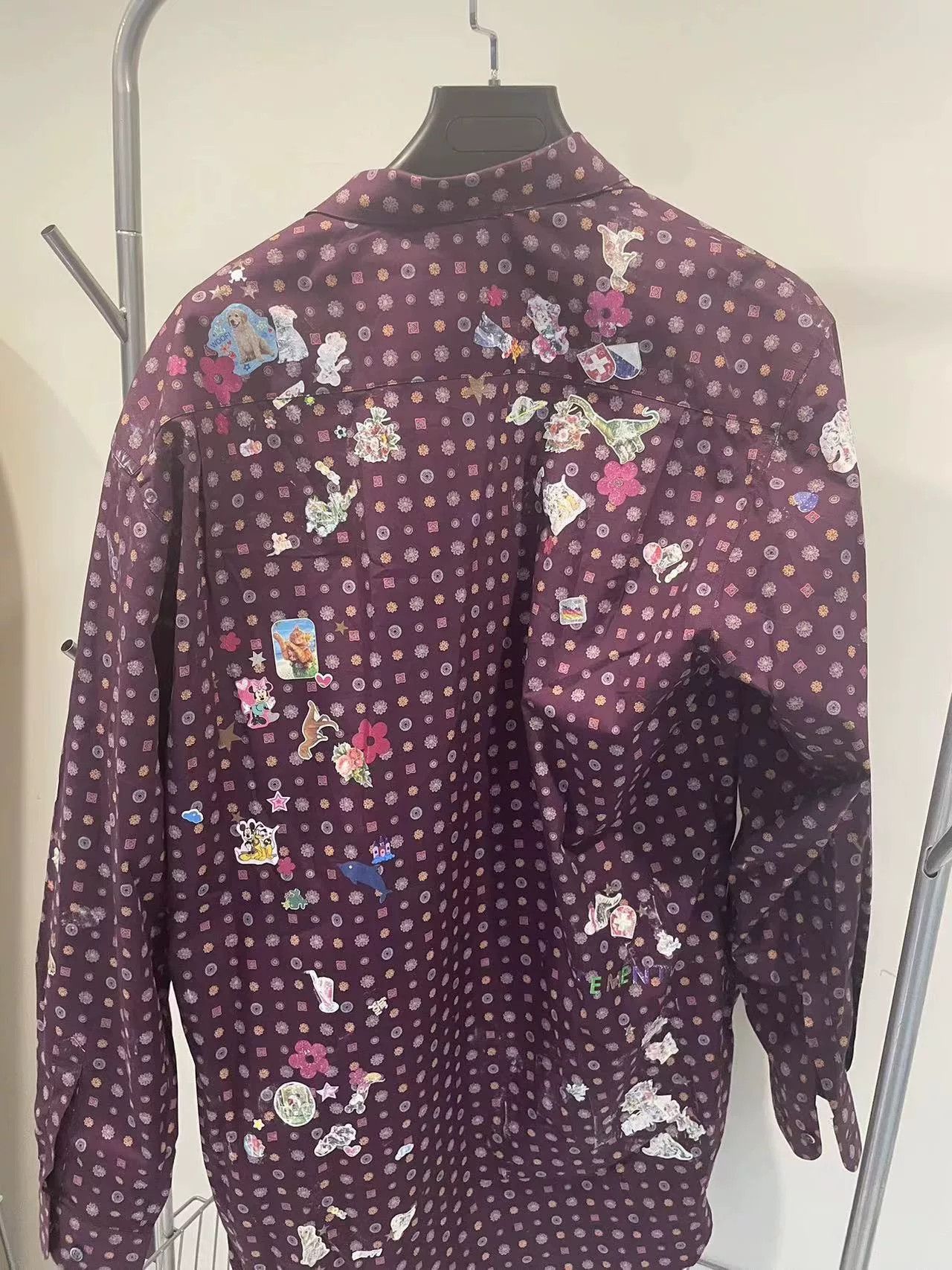 Vetements Vetements 19SS Cartoon Sticker Shirt Size US XS / EU 42 / 0 - 3 Thumbnail