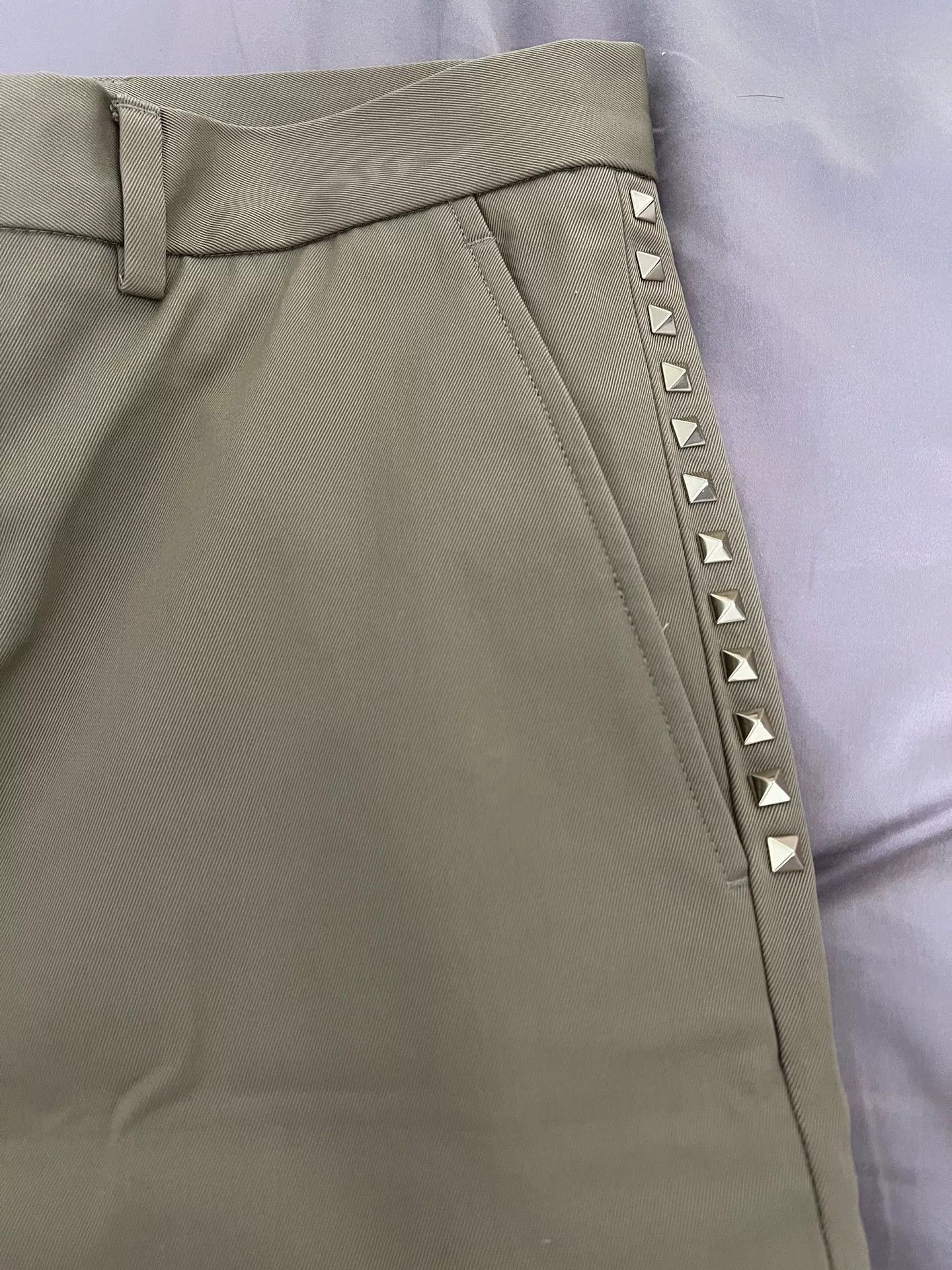 Valentino Valentino Studded Men's Casual Pants Size US 44 / EU 60 - 2 Thumbnail