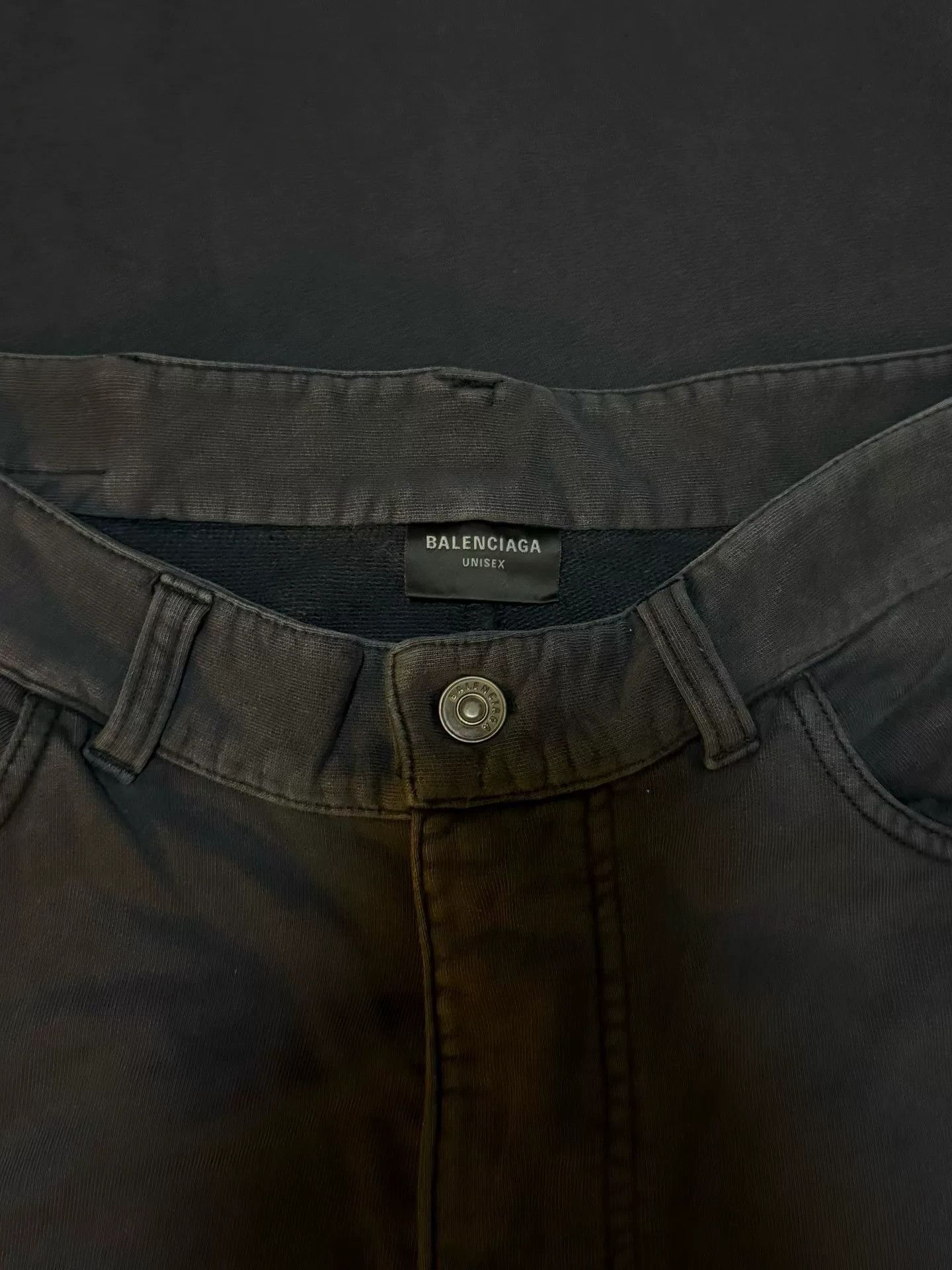 Balenciaga Balenciaga FW22 Solid Casual Pants Size US 26 / EU 42 - 3 Thumbnail