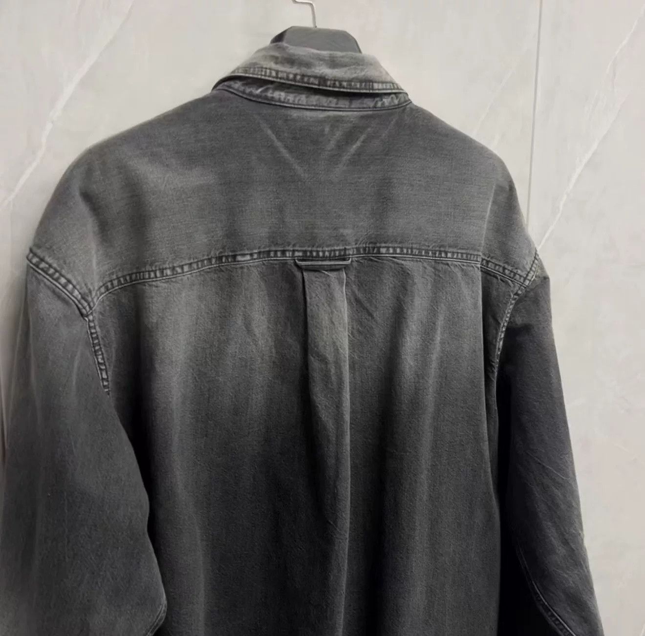 Balenciaga Balenciaga Embroidered Logo Denim Jacket Size US M / EU 48-50 / 2 - 3 Thumbnail