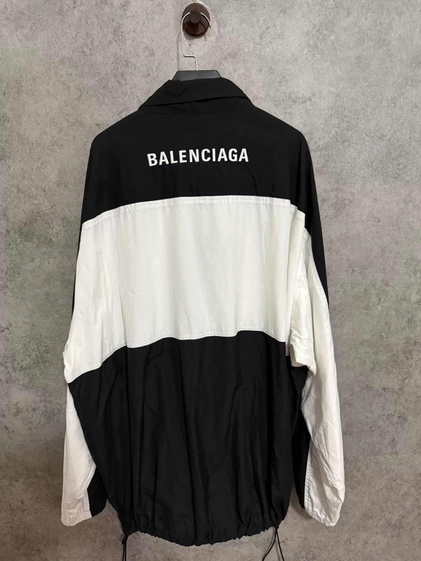 Balenciaga Balenciaga Logo Embroidered Black and White Jacket Size US S / EU 44-46 / 1 - 6 Thumbnail