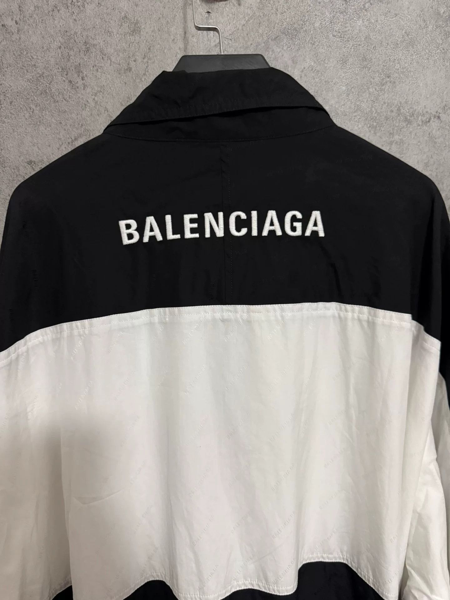 Balenciaga Balenciaga Logo Embroidered Black and White Jacket Size US S / EU 44-46 / 1 - 7 Thumbnail