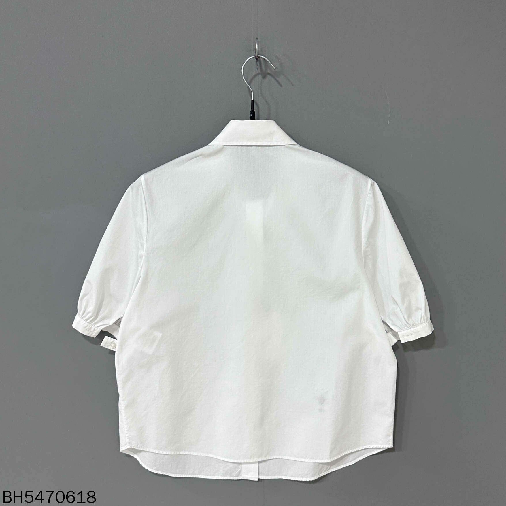 Dior bee embroidered shirt by Dior Size US S / EU 44-46 / 1 - 3 Thumbnail