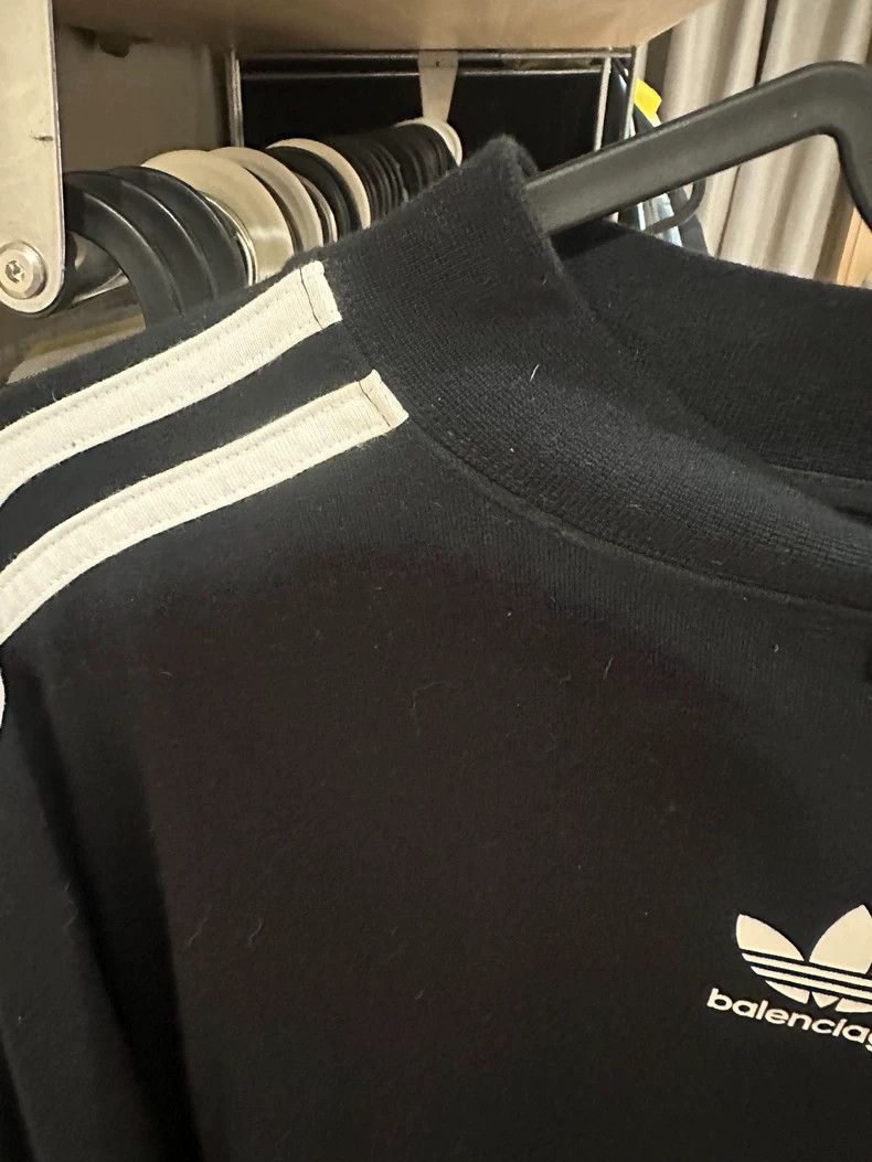 Balenciaga Balenciaga x adidas Oversize Sweatshirt Size US L / EU 52-54 / 3 - 3 Thumbnail