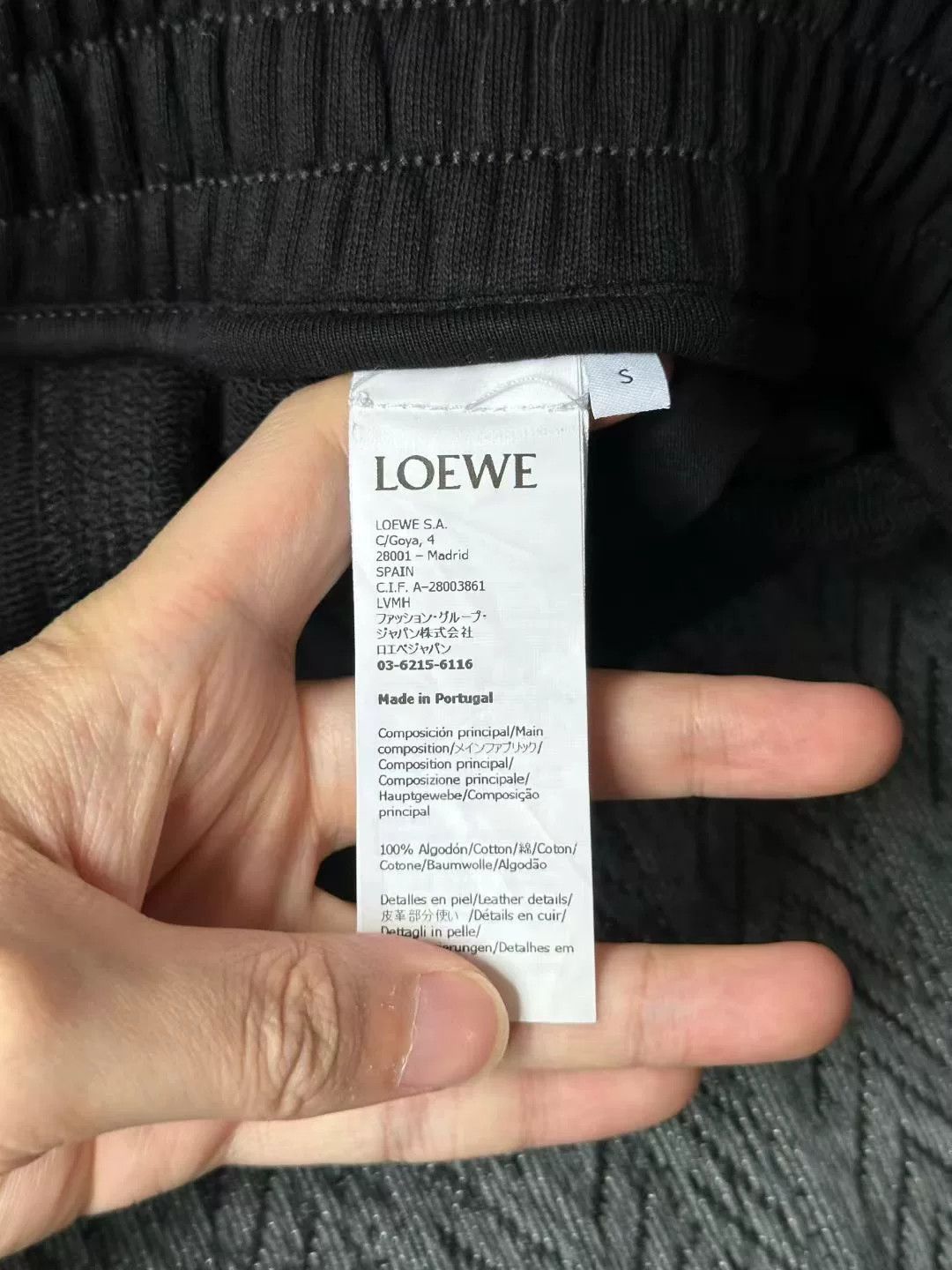Loewe LOEWE Leather Patch Black Shorts Size US 26 / EU 42 - 4 Thumbnail