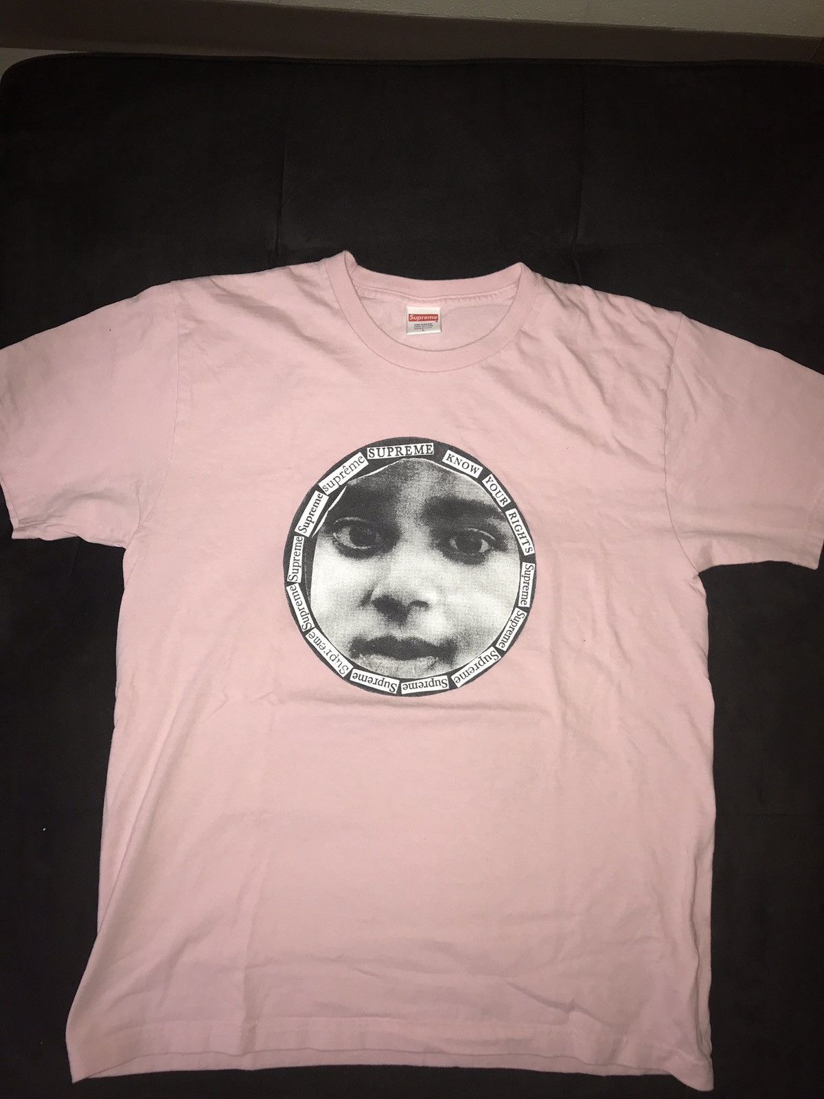 Supreme SS17 Know Your Rights Tee 白 Size LARGE Supreme Know Your Rights Tee (SS17) - $44
