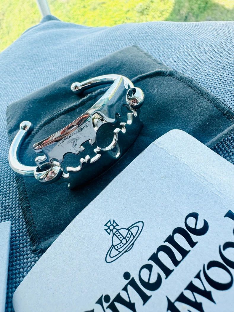 Vivienne Westwood Vivienne Westwood Silver Adjustable Bracelet Size ONE SIZE - 5 Thumbnail