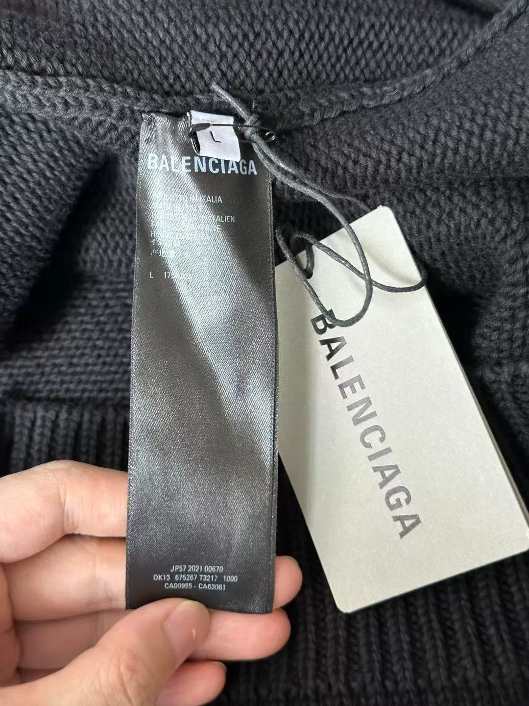 Balenciaga Balenciaga Scissors Sweatshirt L Size US L / EU 52-54 / 3 - 4 Thumbnail