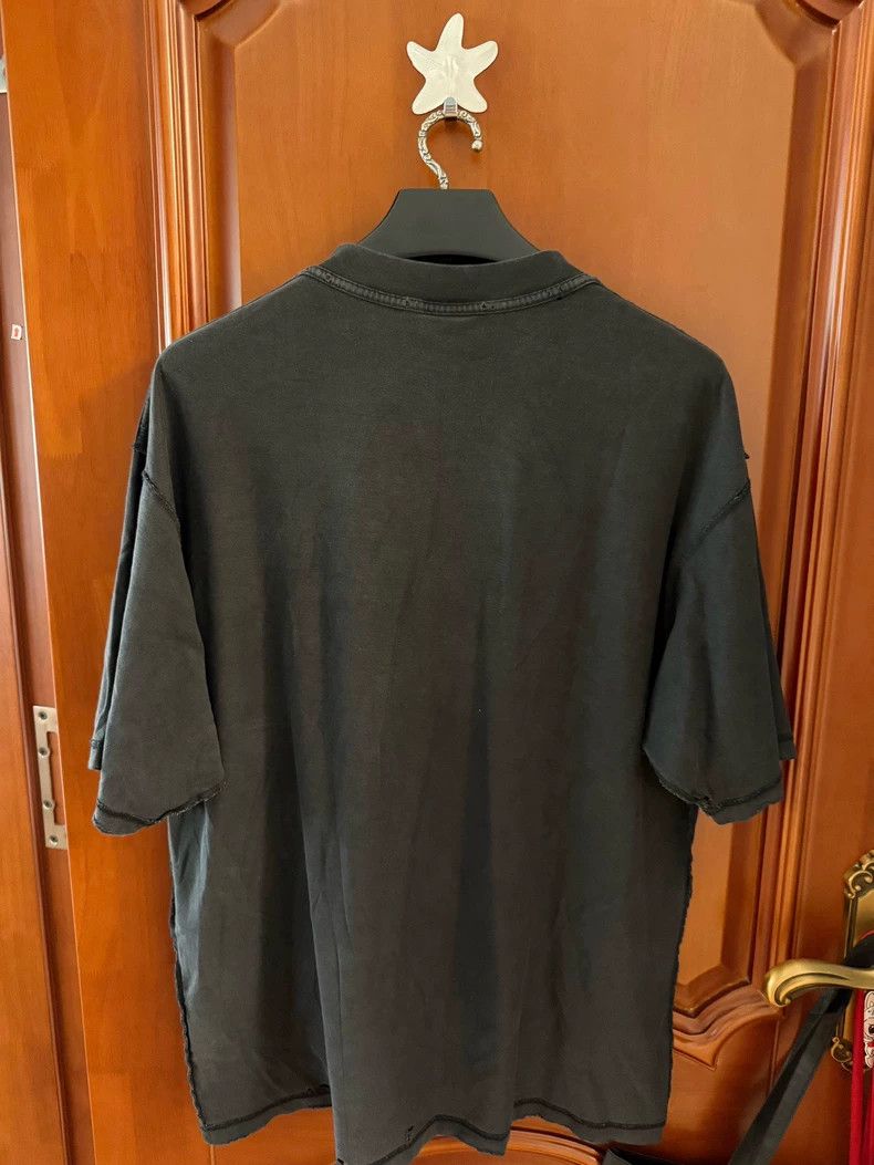 Balenciaga Balenciaga 25 New Distressed Fringe Logo Tee Size US M / EU 48-50 / 2 - 2 Thumbnail
