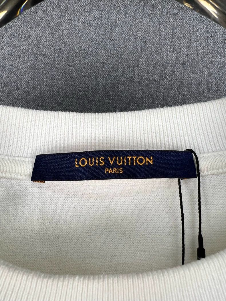 Louis Vuitton LOUIS VUITTON Monogram Print T-shirt Size US XXL / EU 58 / 5 - 3 Thumbnail
