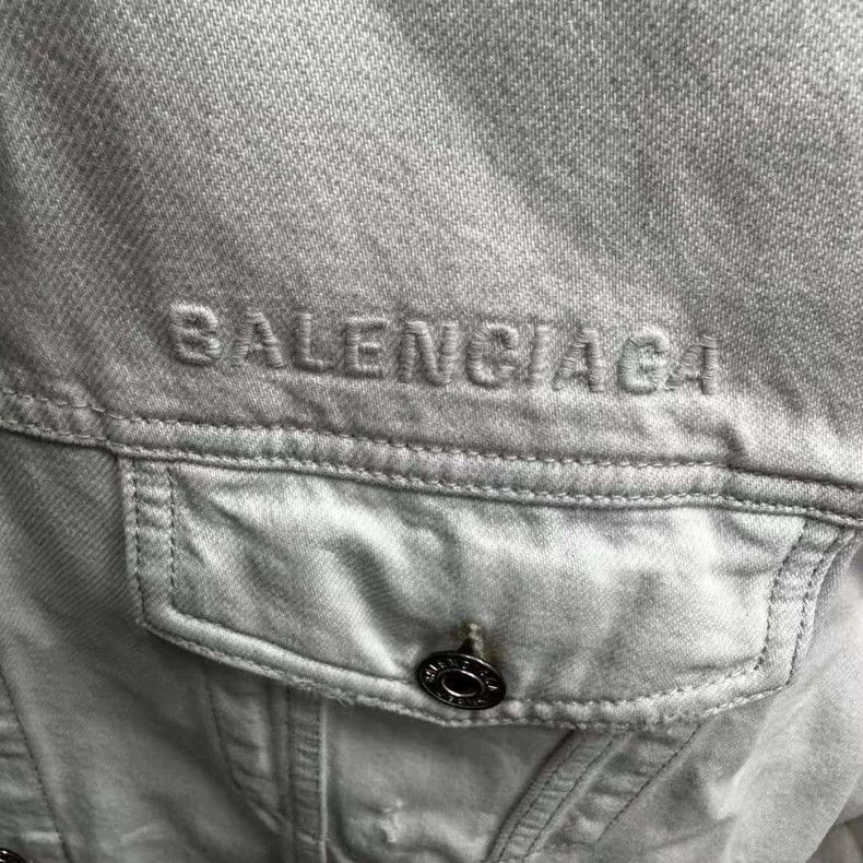 Balenciaga Balenciaga Chest Logo Denim Jacket Size US XS / EU 42 / 0 - 3 Thumbnail