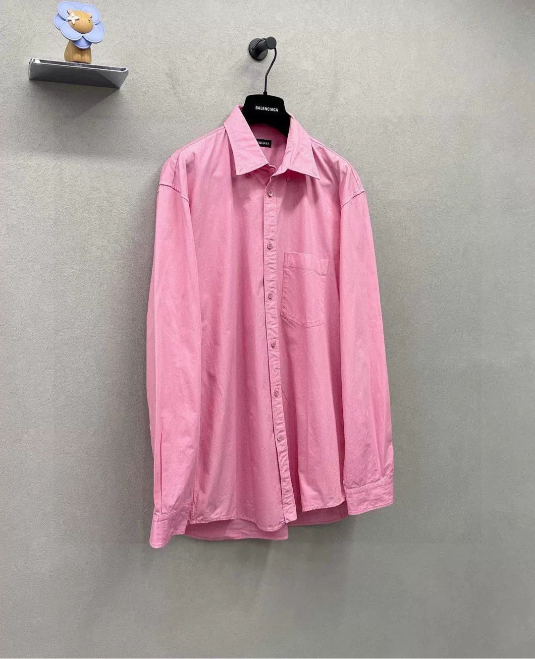 Balenciaga Balenciaga Pink Back Letter Shirt Size US S / EU 44-46 / 1 - 3 Thumbnail