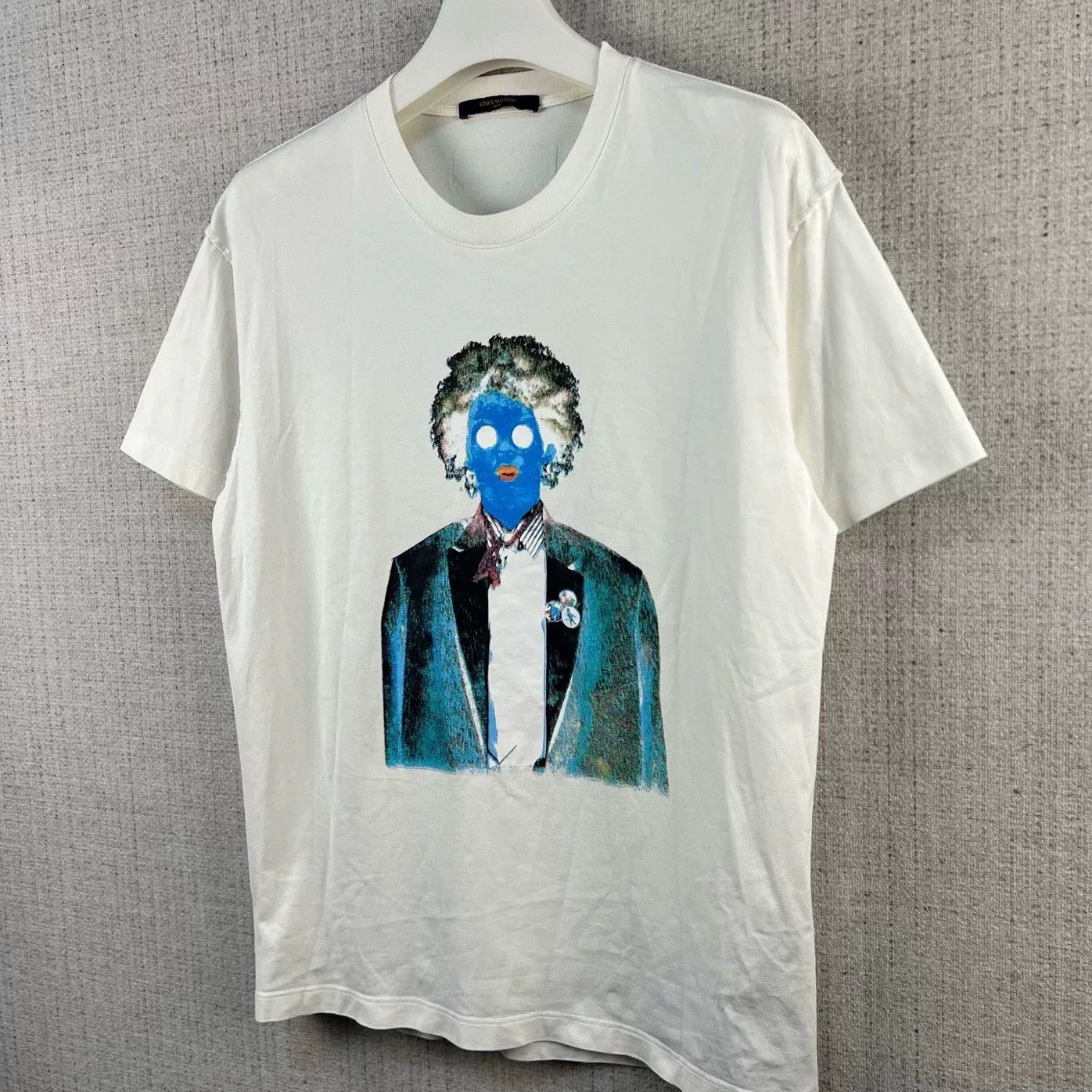 Louis Vuitton Louis Vuitton Neon Worker Print T-Shirt Size US L / EU 52-54 / 3 - 2 Thumbnail