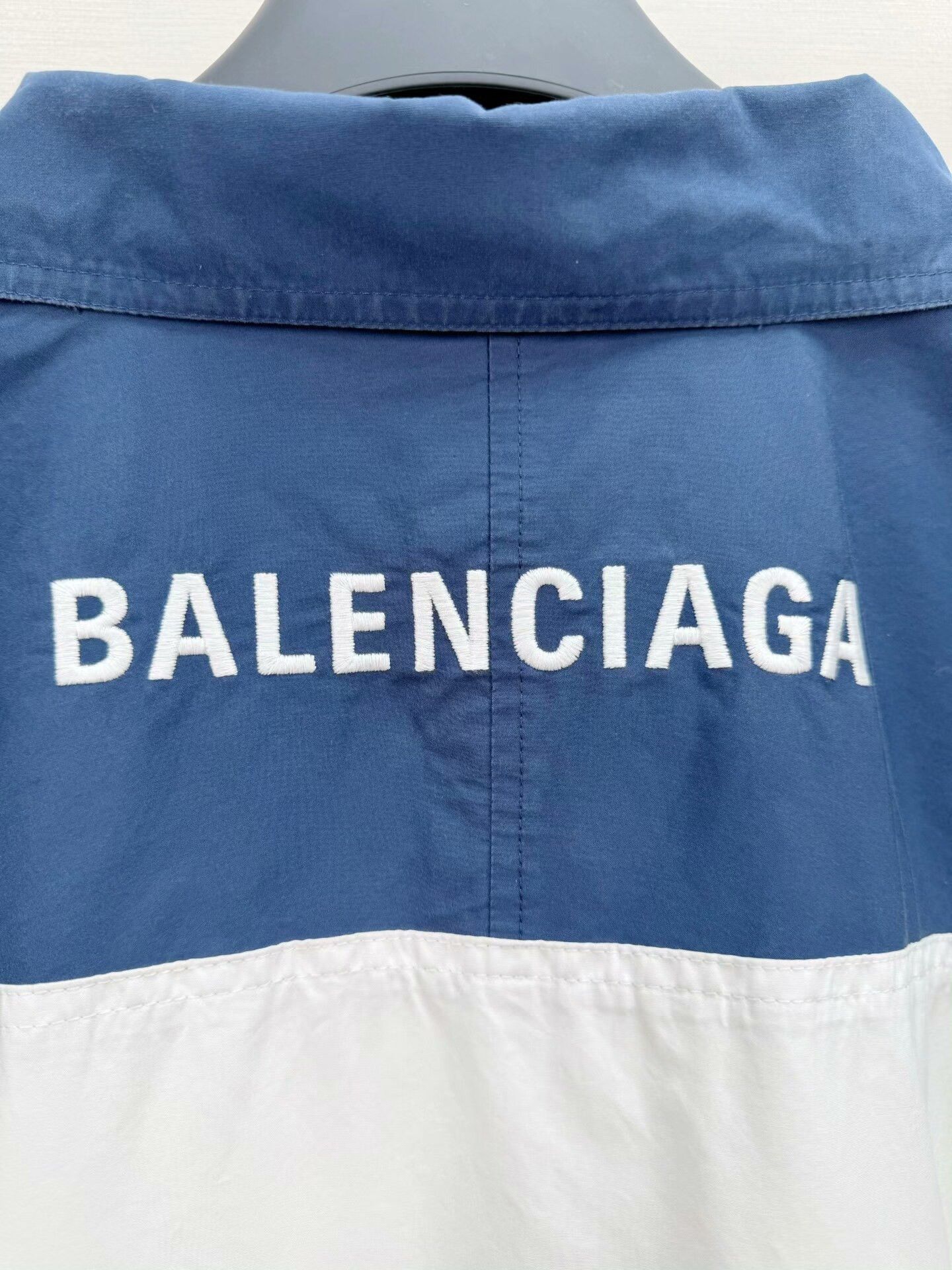 Balenciaga Balenciaga Blue White Windbreaker Jacket Size US L / EU 52-54 / 3 - 8 Thumbnail