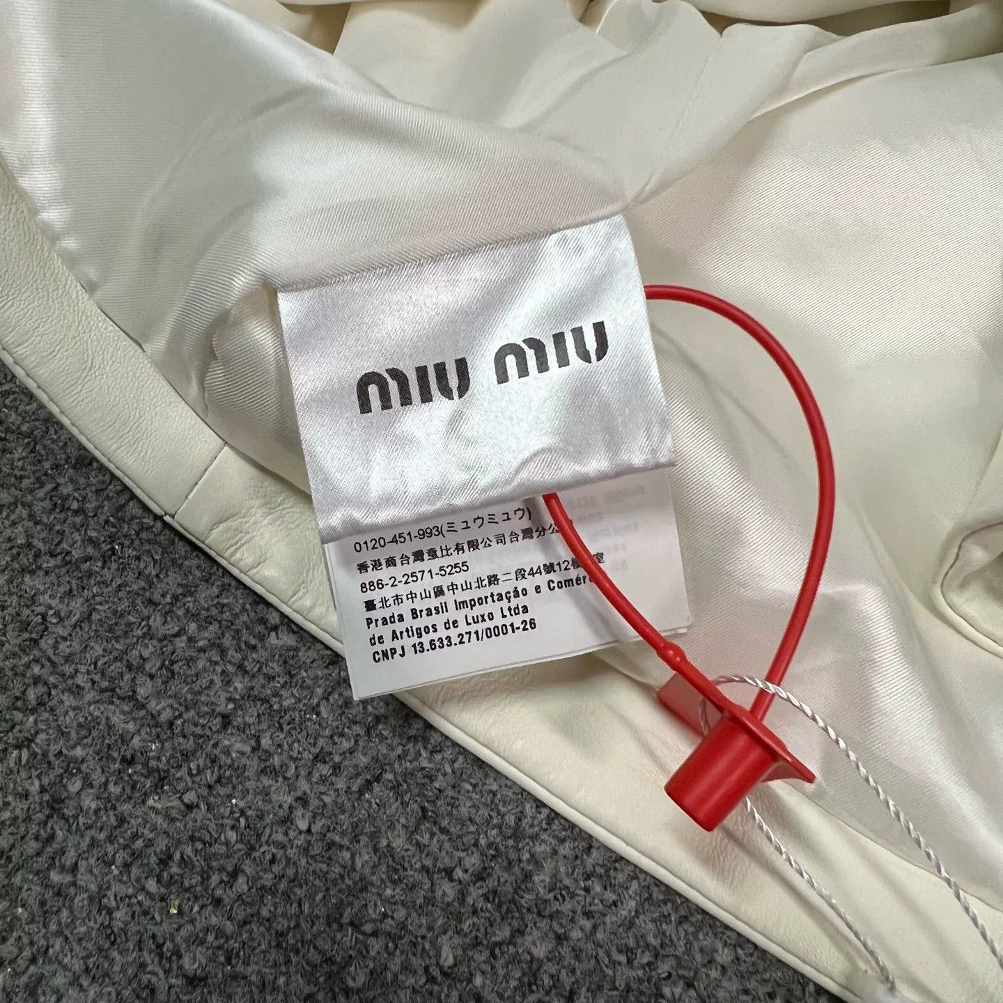 Miu Miu miumiu logo short leather jacket Size US S / EU 44-46 / 1 - 6 Thumbnail