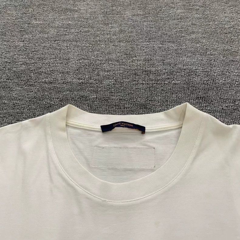 Louis Vuitton LV White Neon Portrait Short Sleeve Size US XL / EU 56 / 4 - 4 Thumbnail