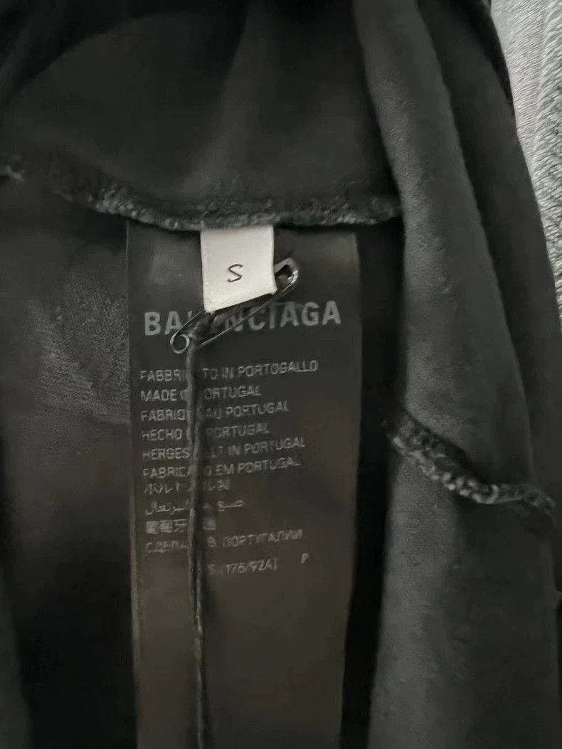 Balenciaga Balenciaga Flame Logo Distressed Tee S Size US S / EU 44-46 / 1 - 4 Thumbnail