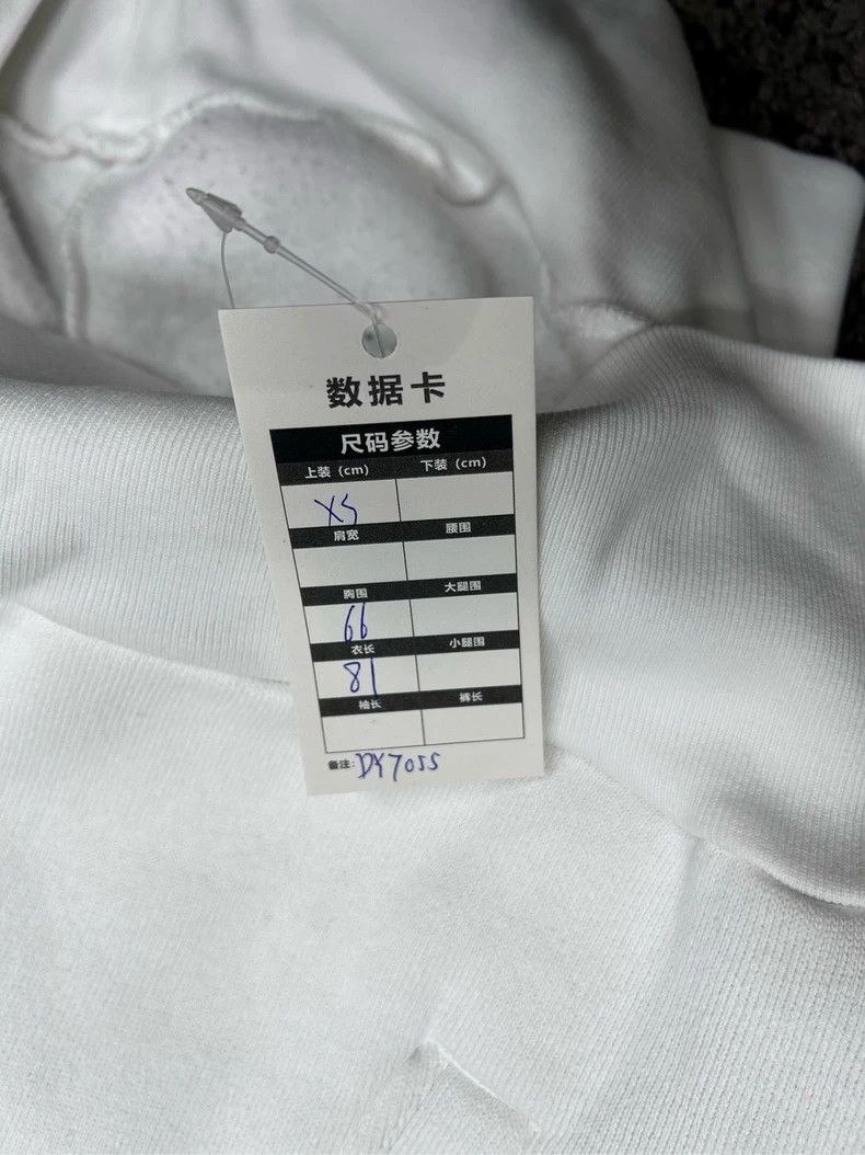 Balenciaga Balenciaga WFP Hoodie DY7055 Size US XS / EU 42 / 0 - 7 Thumbnail
