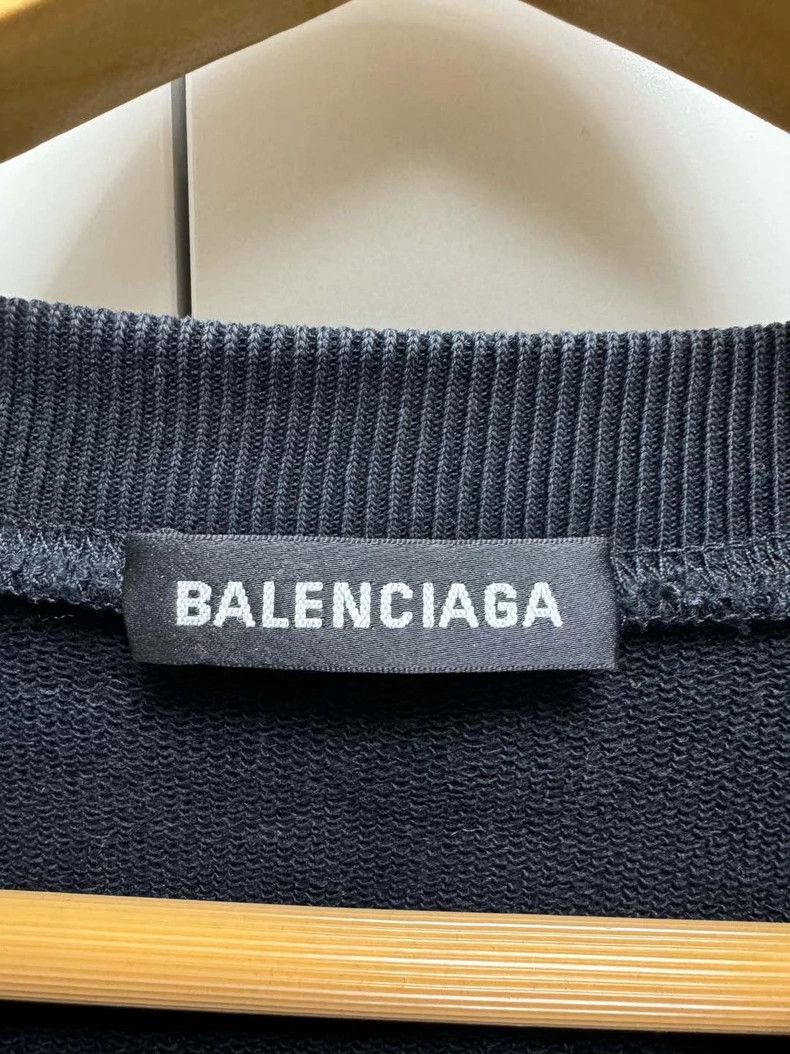 Balenciaga Balenciaga Black Embroidered Coke Sweatshirt Size US XL / EU 56 / 4 - 3 Thumbnail