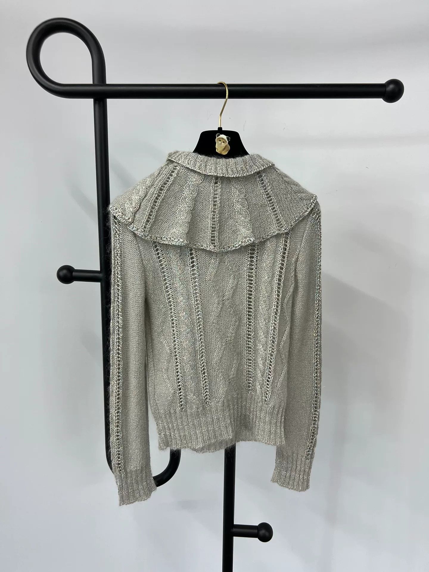 Valentino Valentino Gray Ruffled Collar Knit Sweater Size US S / EU 44-46 / 1 - 3 Thumbnail