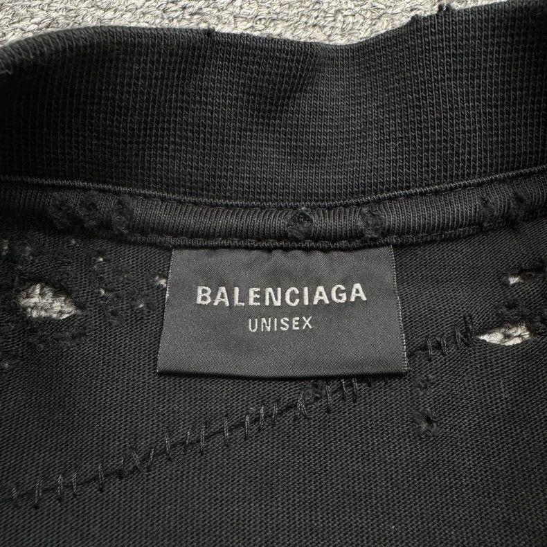 Balenciaga Balenciaga Distressed Sanskrit Print Tee Size US L / EU 52-54 / 3 - 5 Thumbnail