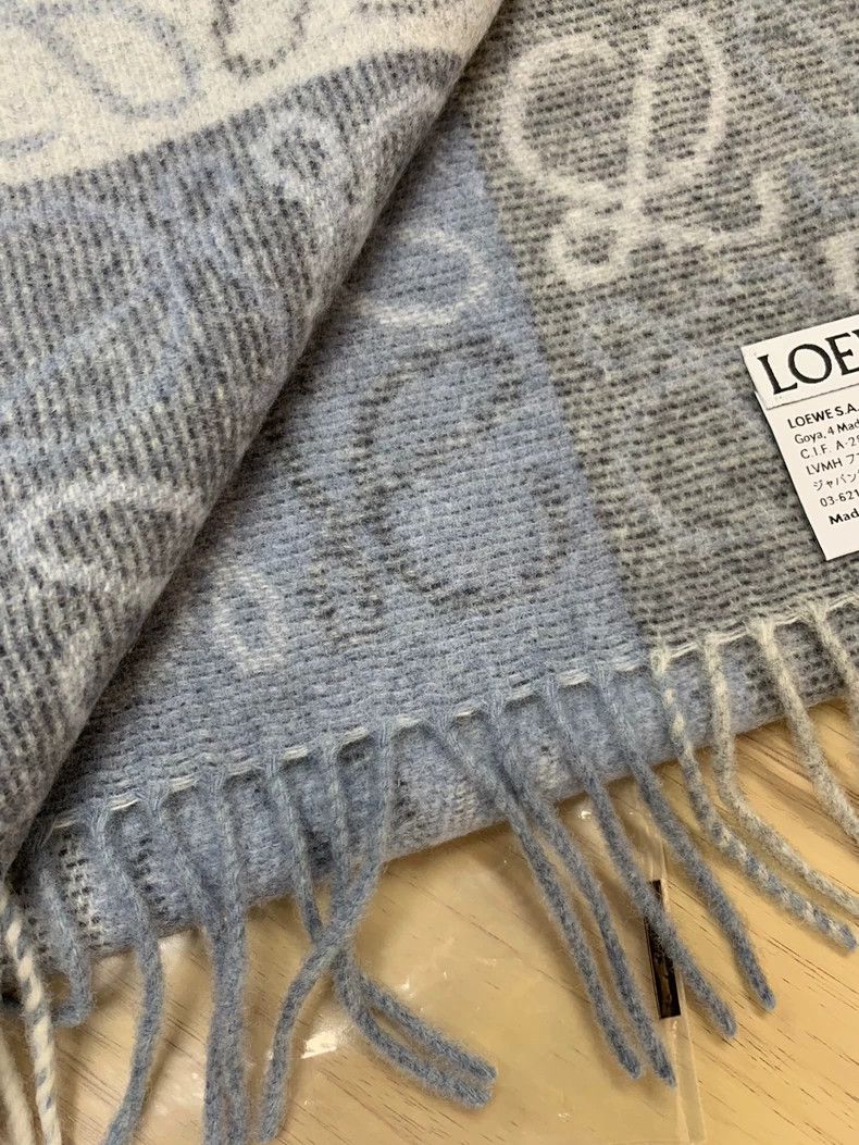 Loewe LOEWE Anagram Checkerboard Wool Scarf Size ONE SIZE - 9 Thumbnail