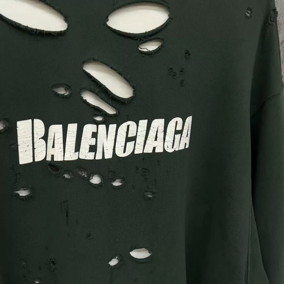 Balenciaga Balenciaga Distressed Logo Hoodie Sweatshirt Size US XXS / EU 40 - 2 Thumbnail