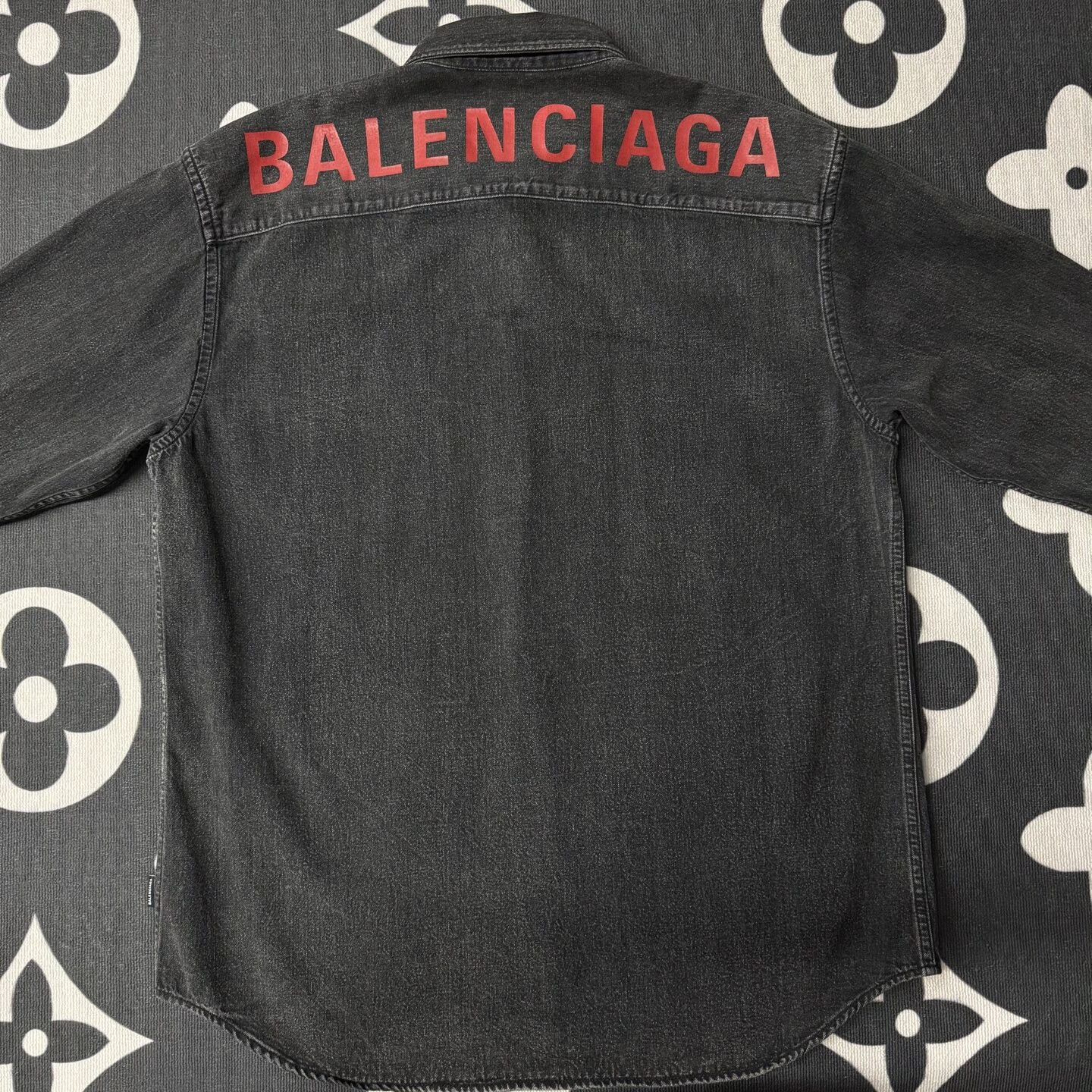 Balenciaga Balenciaga Denim Long Sleeve Shirt Size US M / EU 48-50 / 2 - 3 Thumbnail