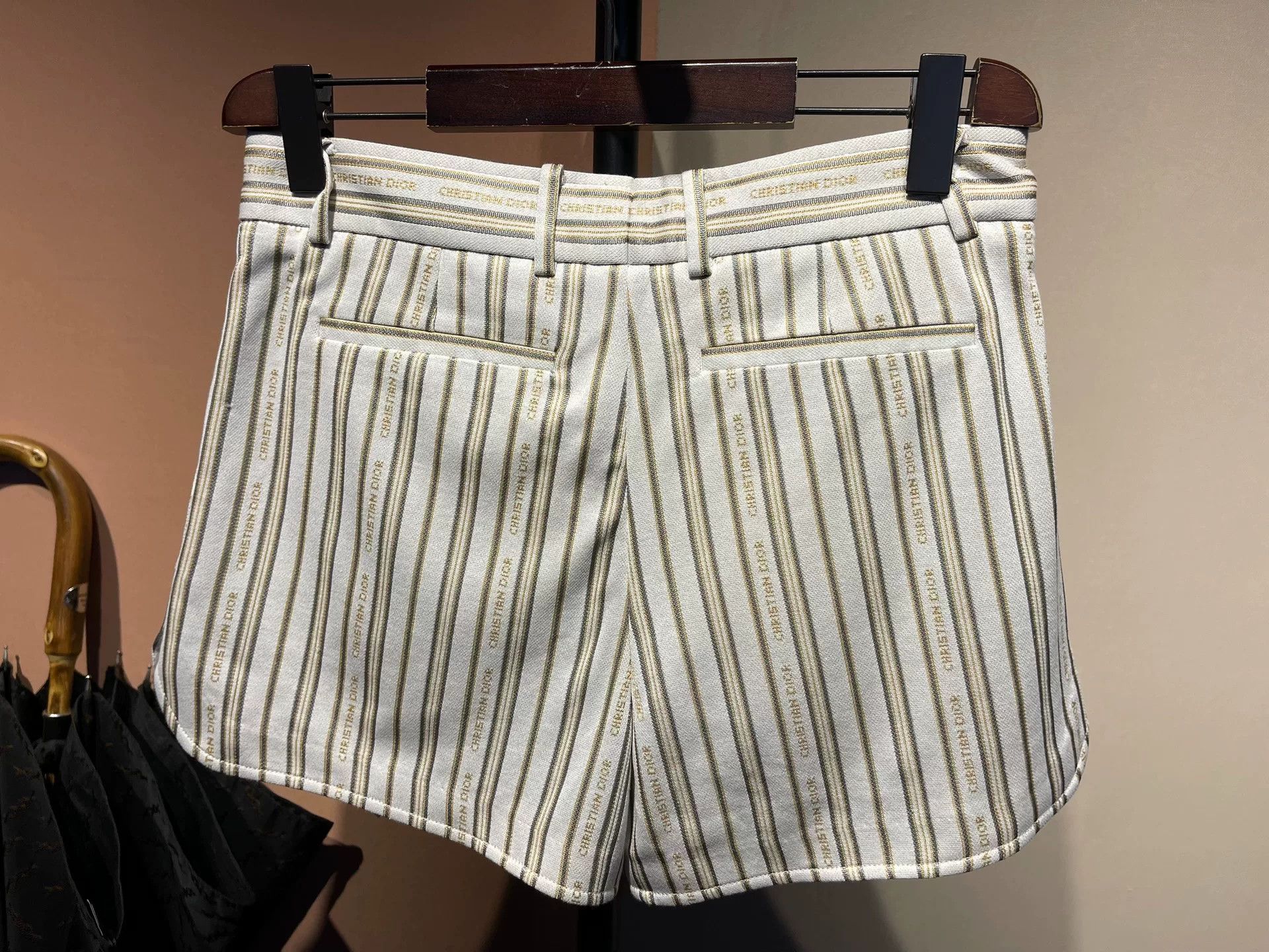 Dior dior striped shorts in size small Size US 32 / EU 48 - 5 Thumbnail