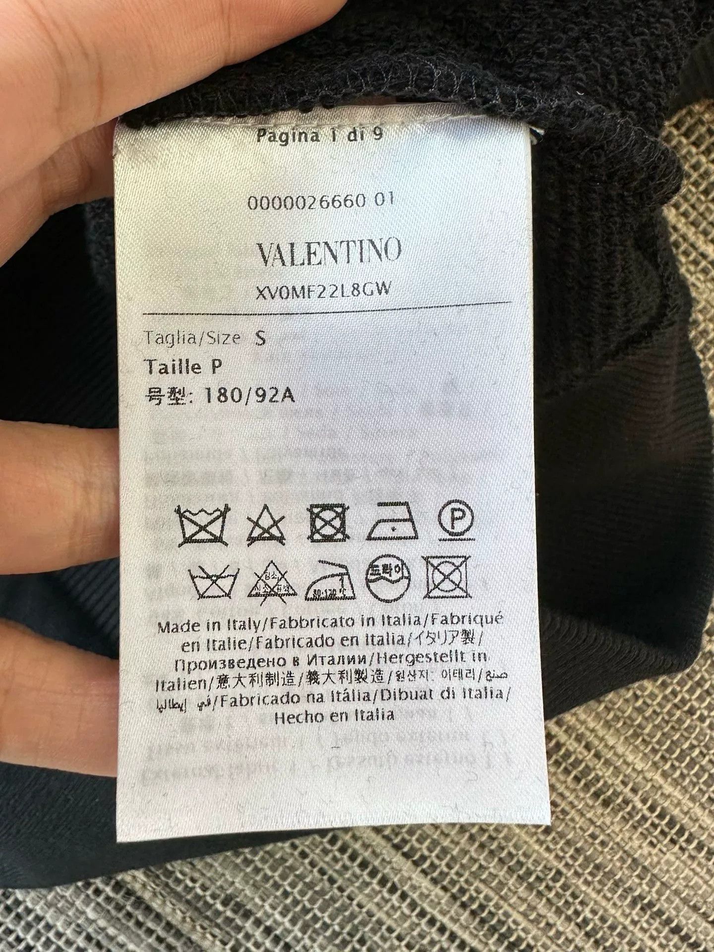 Valentino Valentino Men's Black Hoodie Italy Size US M / EU 48-50 / 2 - 5 Thumbnail