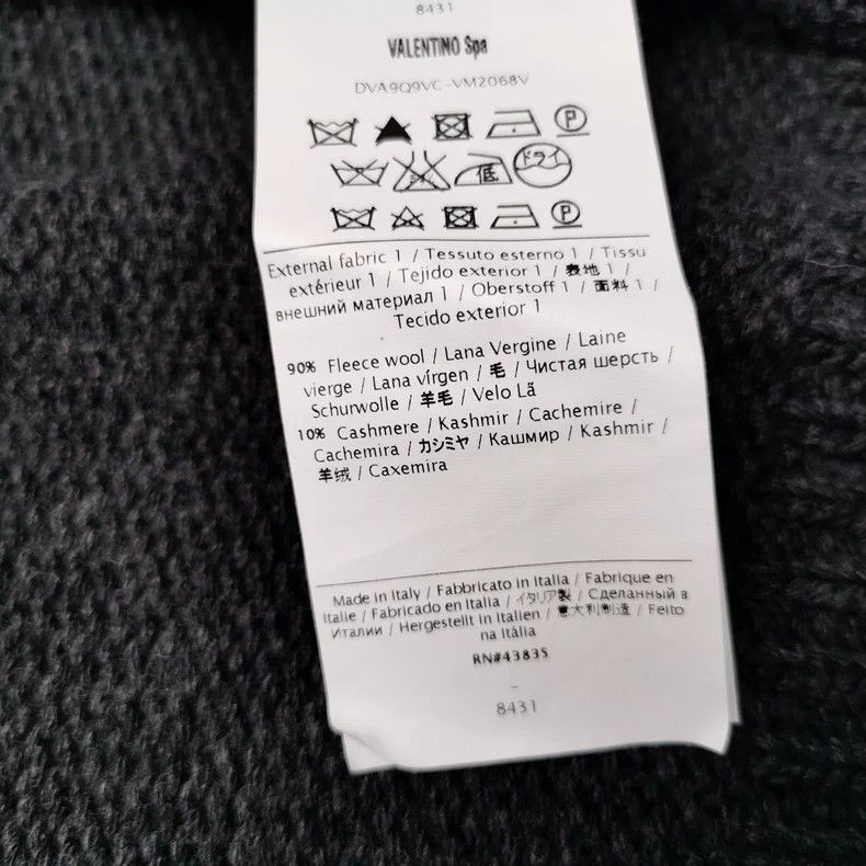 Valentino Valentino Men's V-Neck Button Cardigan S Size US S / EU 44-46 / 1 - 5 Thumbnail