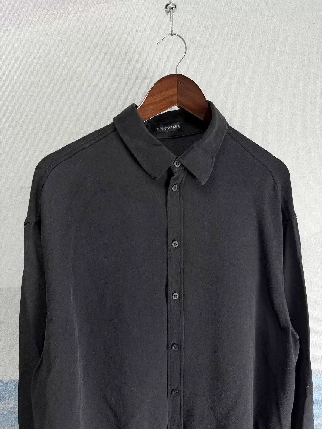 Balenciaga Balenciaga Black Crystal Letter Shirt SS23 Size US M / EU 48-50 / 2 - 2 Thumbnail