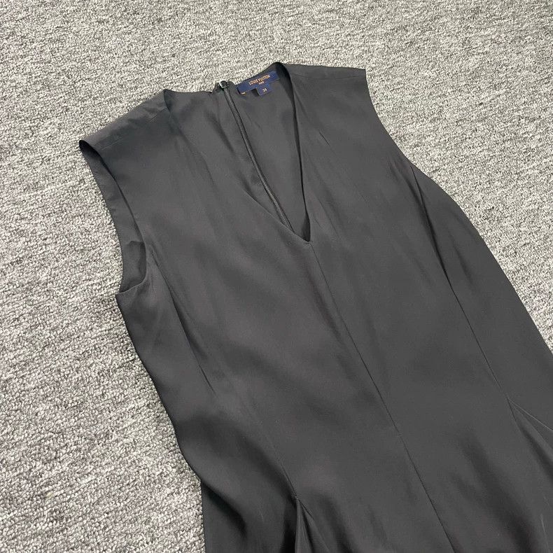 Louis Vuitton Louis Vuitton V-Neck Asymmetrical Dress Size US XS / EU 42 / 0 - 2 Thumbnail