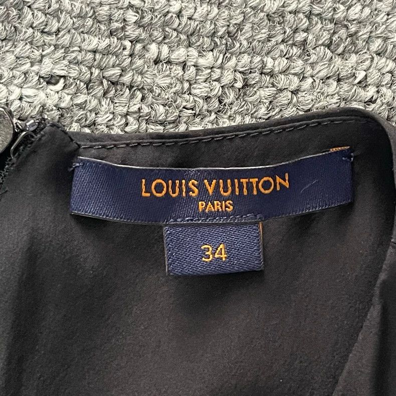 Louis Vuitton Louis Vuitton V-Neck Asymmetrical Dress Size US XS / EU 42 / 0 - 4 Thumbnail
