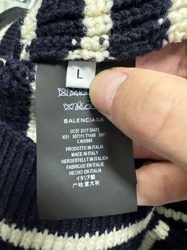 Balenciaga Balenciaga Wool Striped Embroidered Sweater Size US L / EU 52-54 / 3 - 4 Thumbnail