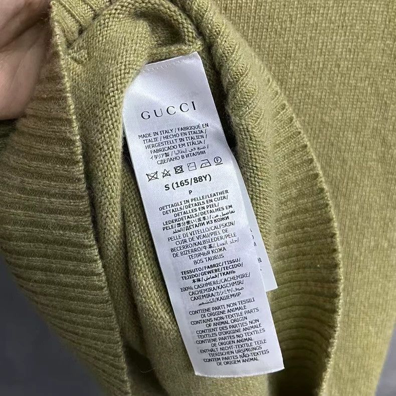 Gucci Gucci Solid Cashmere Knit Sweater Size US S / EU 44-46 / 1 - 4 Thumbnail