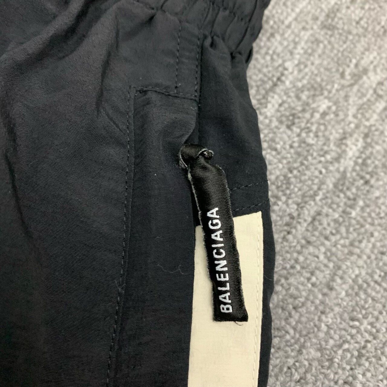 Balenciaga Balenciaga Black Side Stripe Double Hook Shorts Size US 30 / EU 46 - 7 Thumbnail