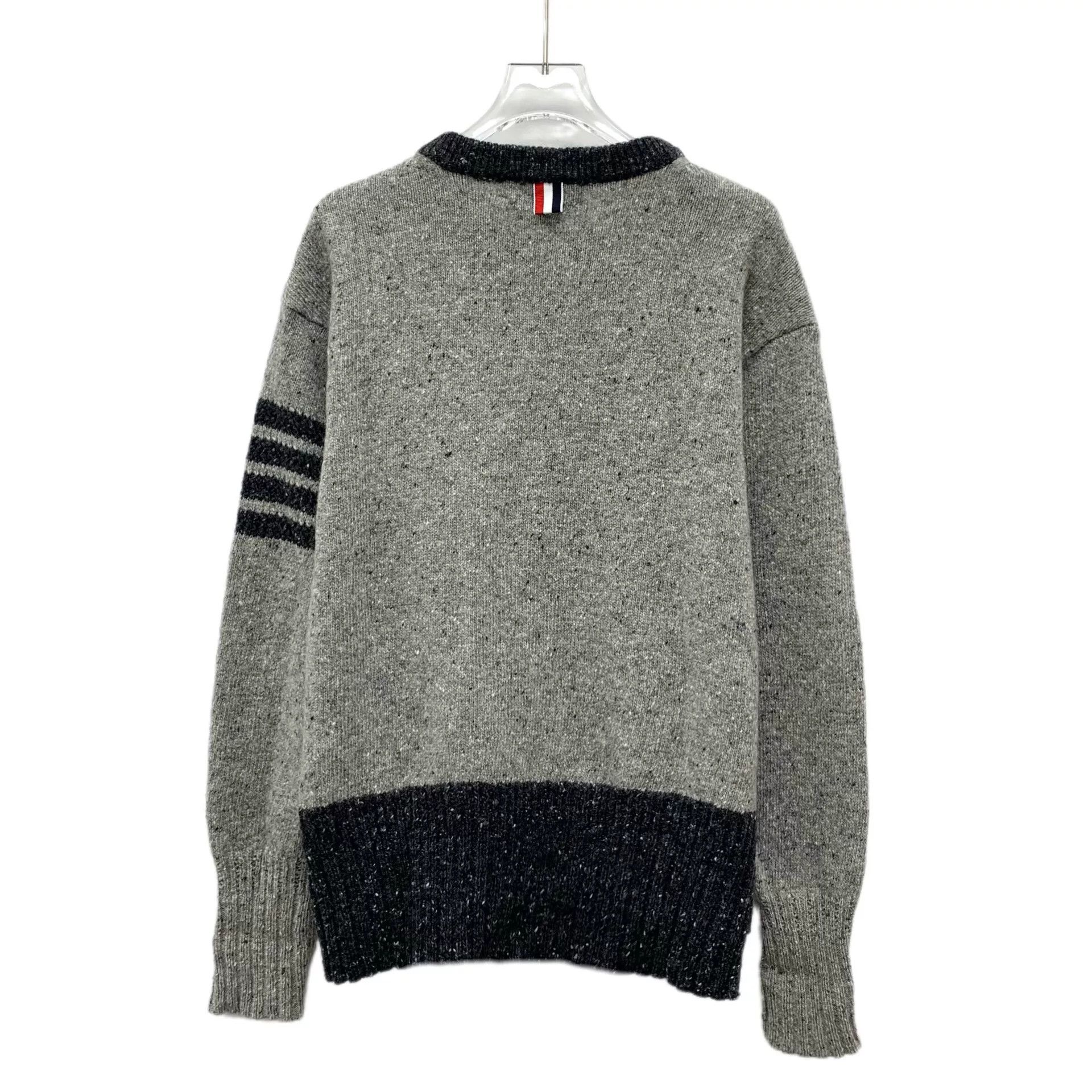 Thom Browne thom browne gray wool crewneck sweater Size US M / EU 48-50 / 2 - 2 Thumbnail