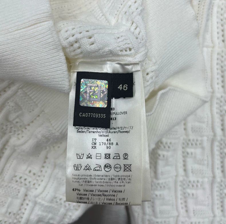 Fendi Fendi White Logo Knit Sweater 46 Size US XL / EU 56 / 4 - 4 Thumbnail