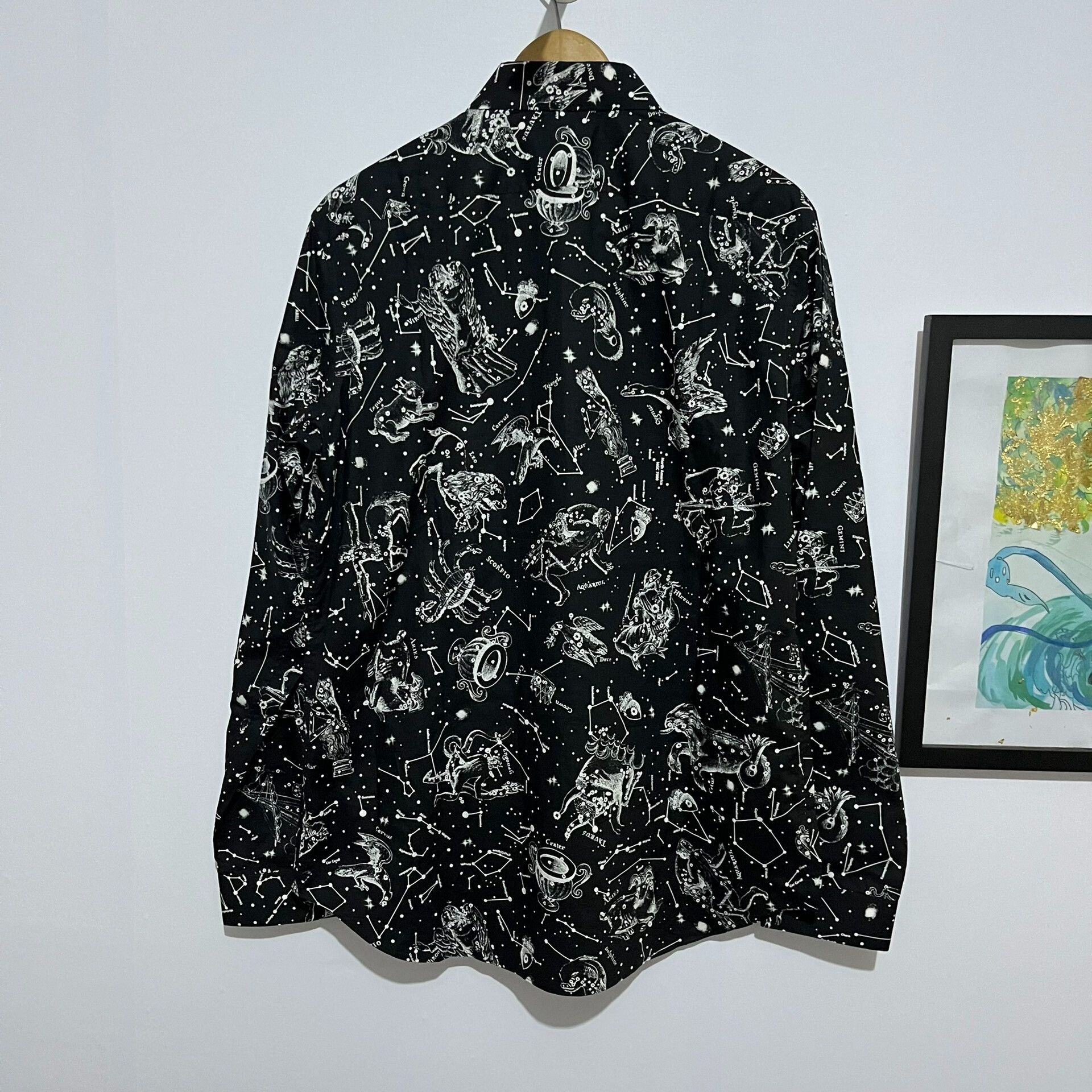 Valentino valentino constellation collar men's shirt Size US L / EU 52-54 / 3 - 4 Thumbnail