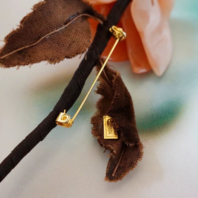 Kenzo 1980s Kenzo Jade Flower Brooch Size ONE SIZE - 9 Thumbnail