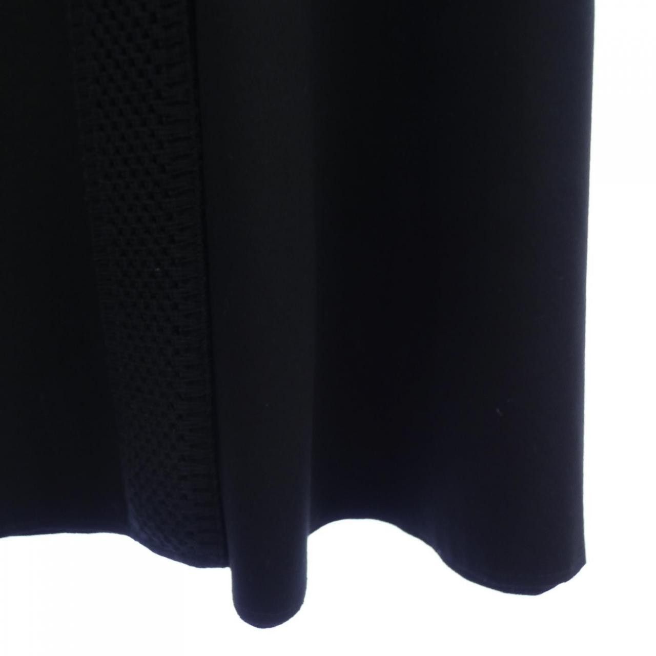 Other Other So Skirt Others Skirts DUTY FREE for USA Size ONE SIZE - 6 Thumbnail