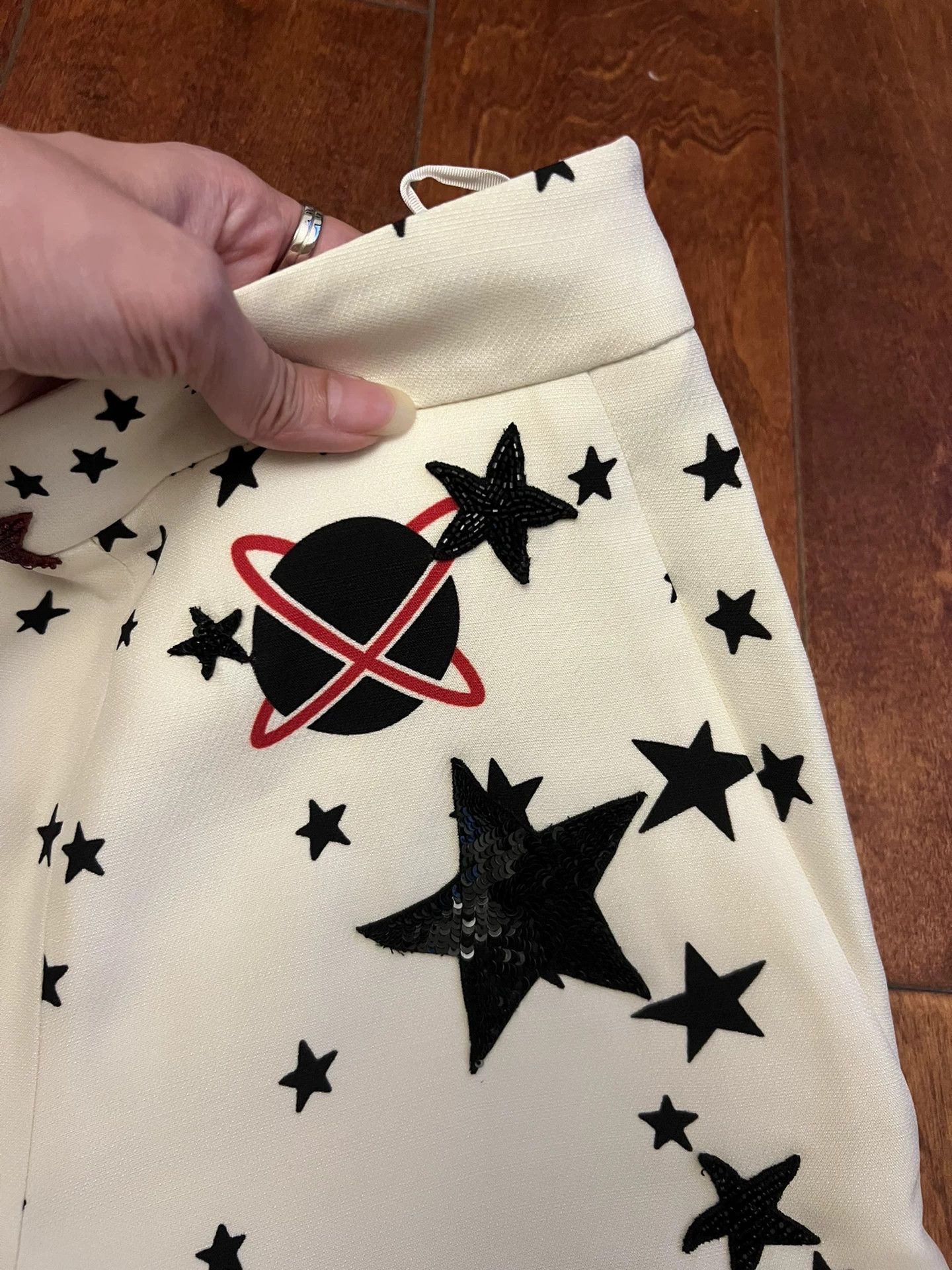 Valentino Valentino White Star Embroidered Shorts Size US 36 / EU 52 - 2 Thumbnail