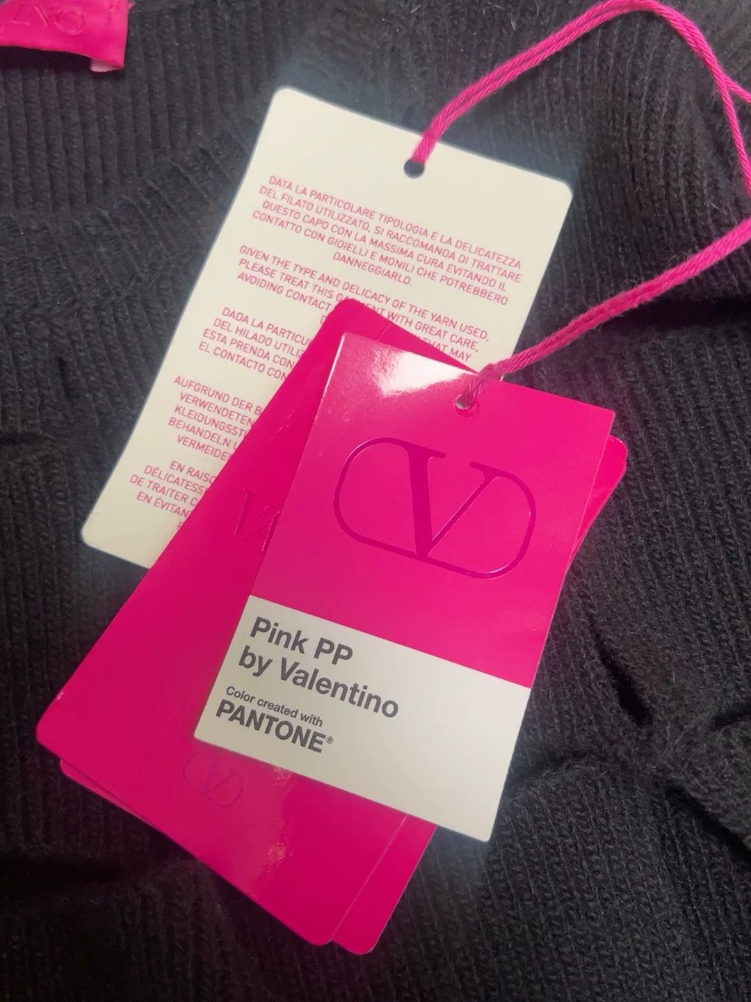 Valentino Valentino Wool Cutout Sweater Size US M / EU 48-50 / 2 - 6 Thumbnail