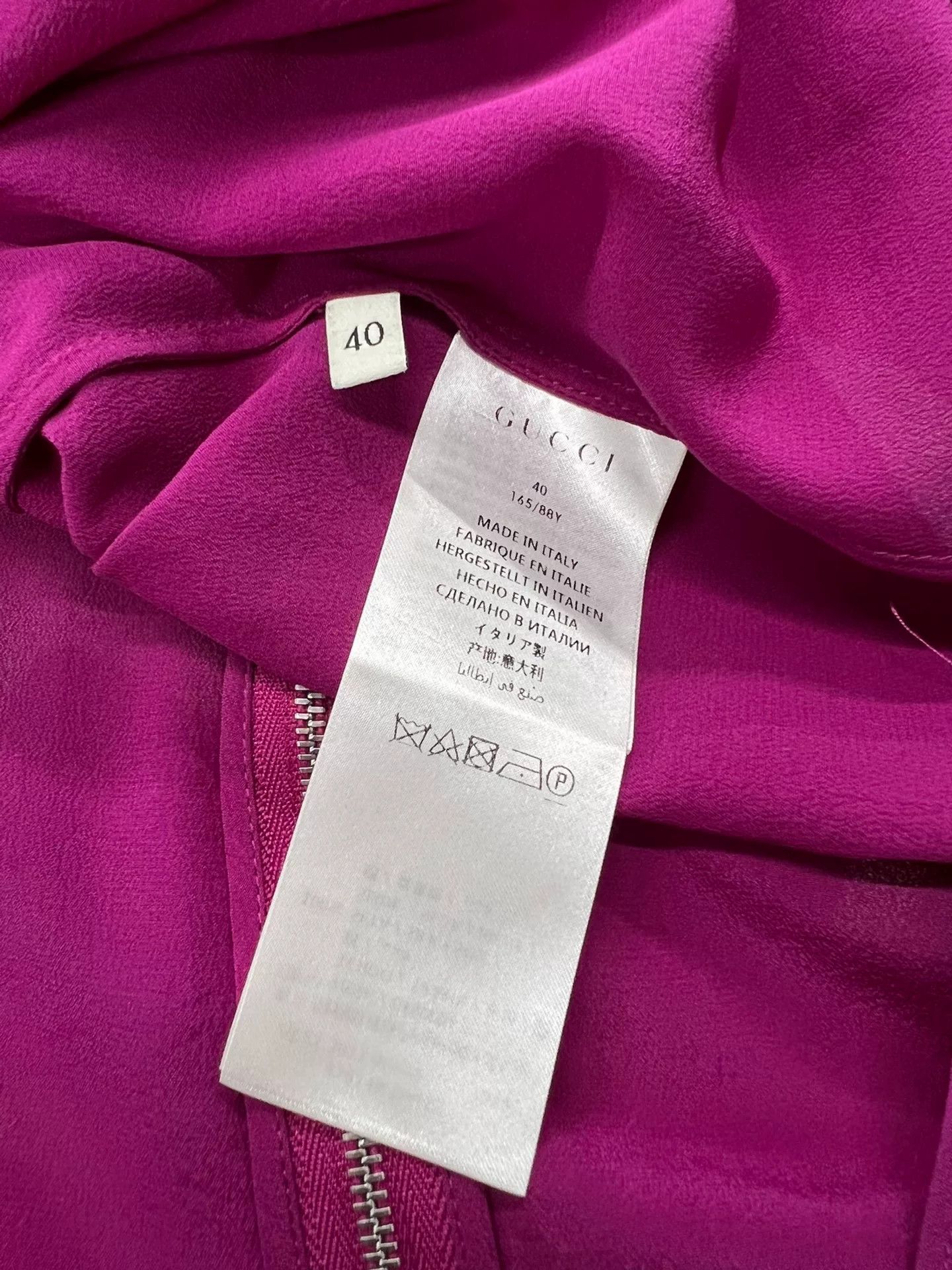 Gucci Gucci Silk Bow Short Sleeve Top Size US M / EU 48-50 / 2 - 5 Thumbnail
