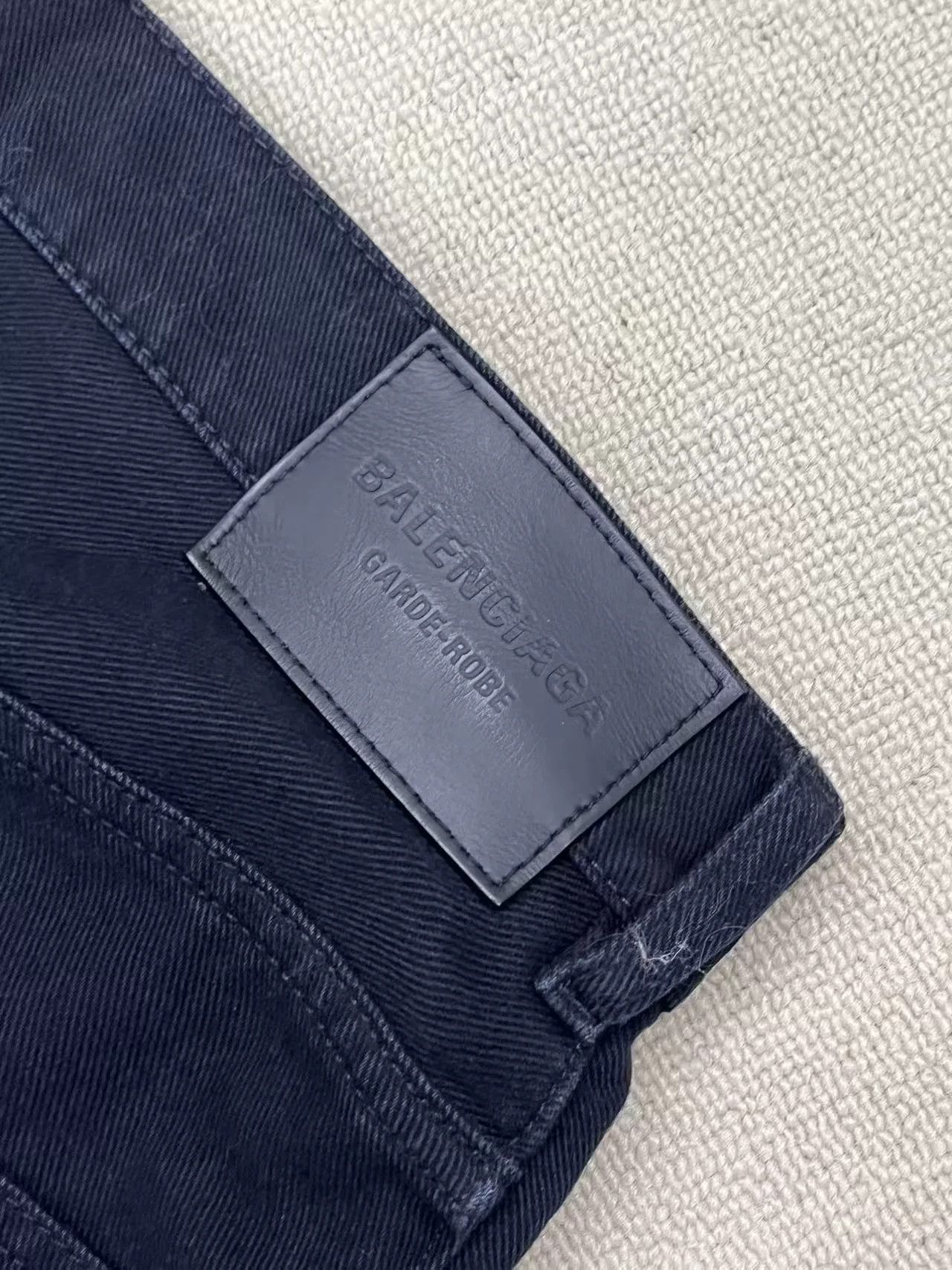 Balenciaga Balenciaga Solid Zip Wide-Leg Jeans Size US 28 / EU 44 - 3 Thumbnail