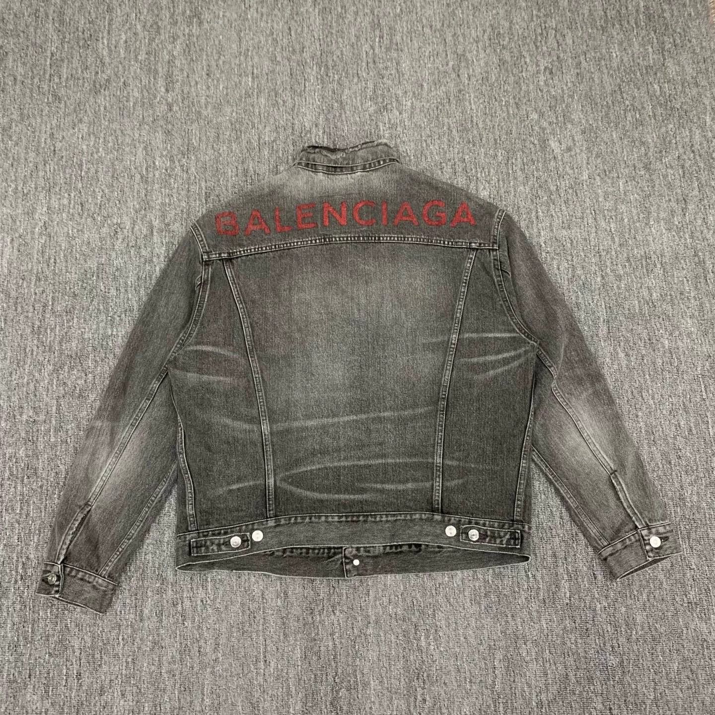 Balenciaga Balenciaga Back Logo Washed Denim Jacket Size US M / EU 48-50 / 2 - 2 Thumbnail