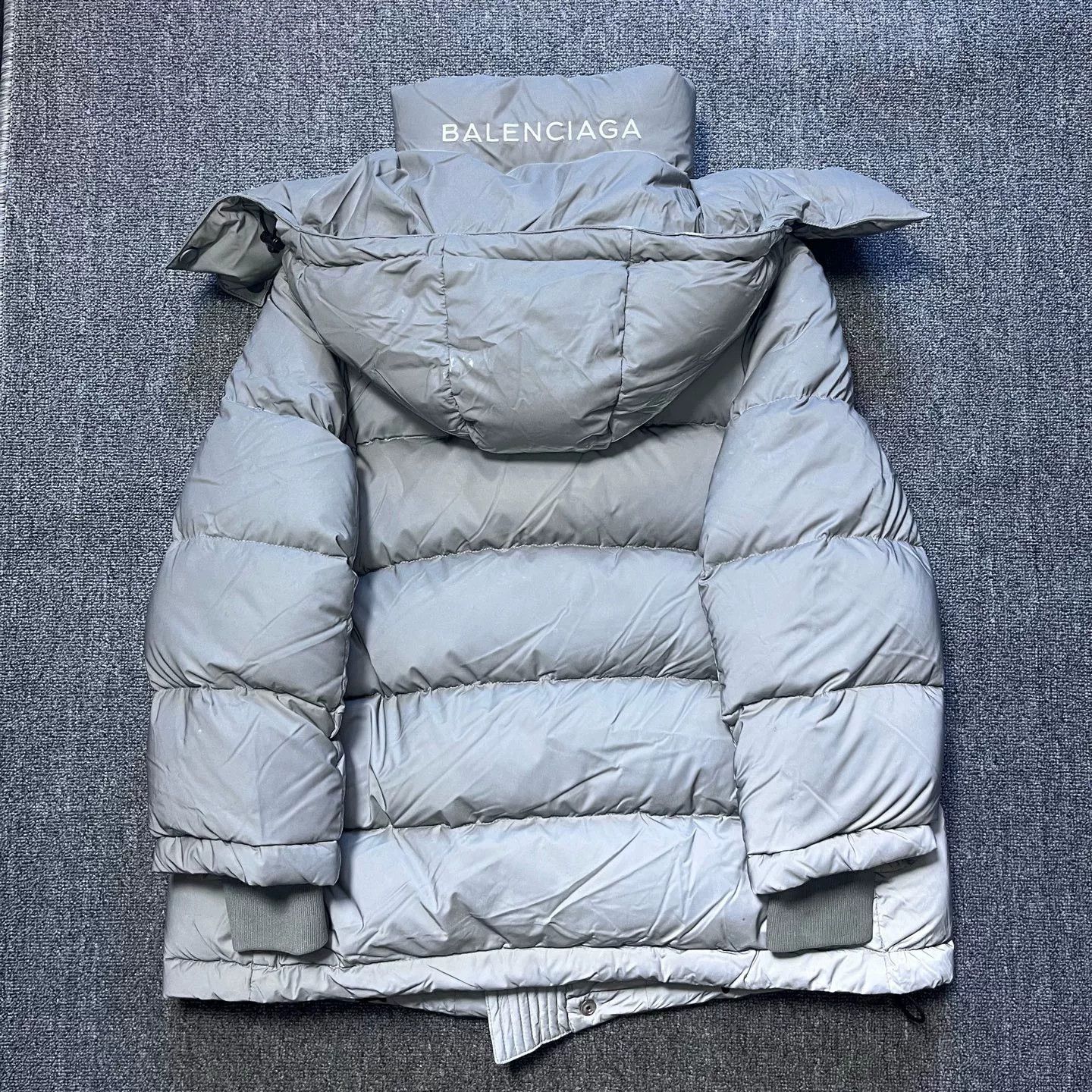 Balenciaga Balenciaga Silver Gray Logo Down Jacket Size US XS / EU 42 / 0 - 2 Thumbnail