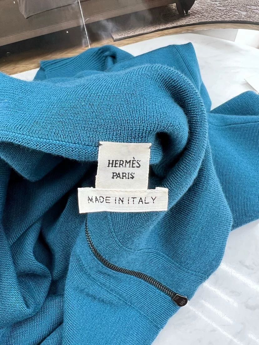 Hermes Hermes Blue Cashmere Short Sleeve Top Size US S / EU 44-46 / 1 - 6 Thumbnail