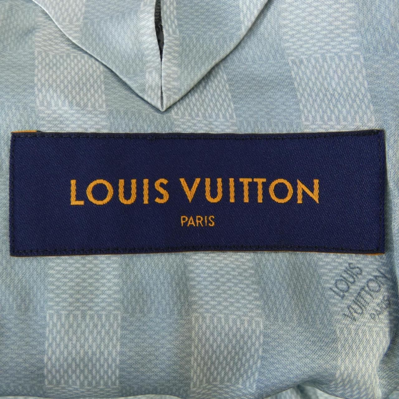 Louis Vuitton Louis Vuitton Louis Vuitton Jacket Others Outerwear HNJ04WND7 DUTY FREE for USA Size ONE SIZE - 4 Thumbnail